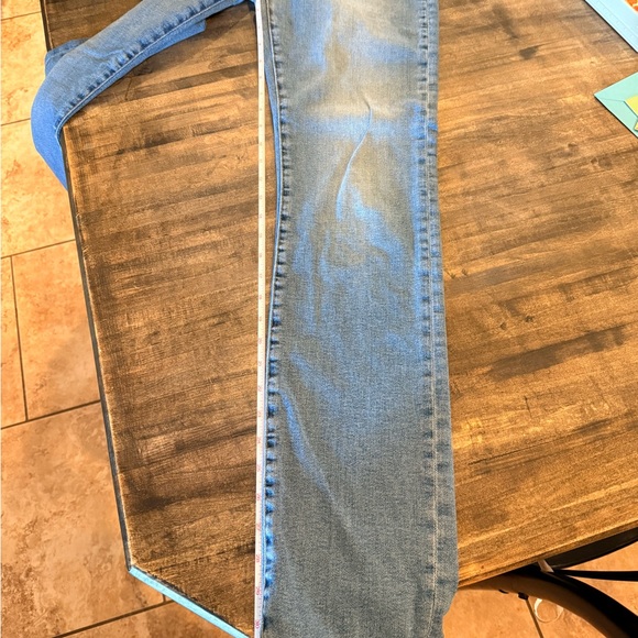 Black Orchid button front jeans - Picture 4 of 4